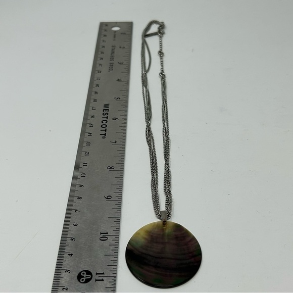 Kenneth Cole Shell Pendant Necklace with Silver Tone Chain - Picture 7 of 8